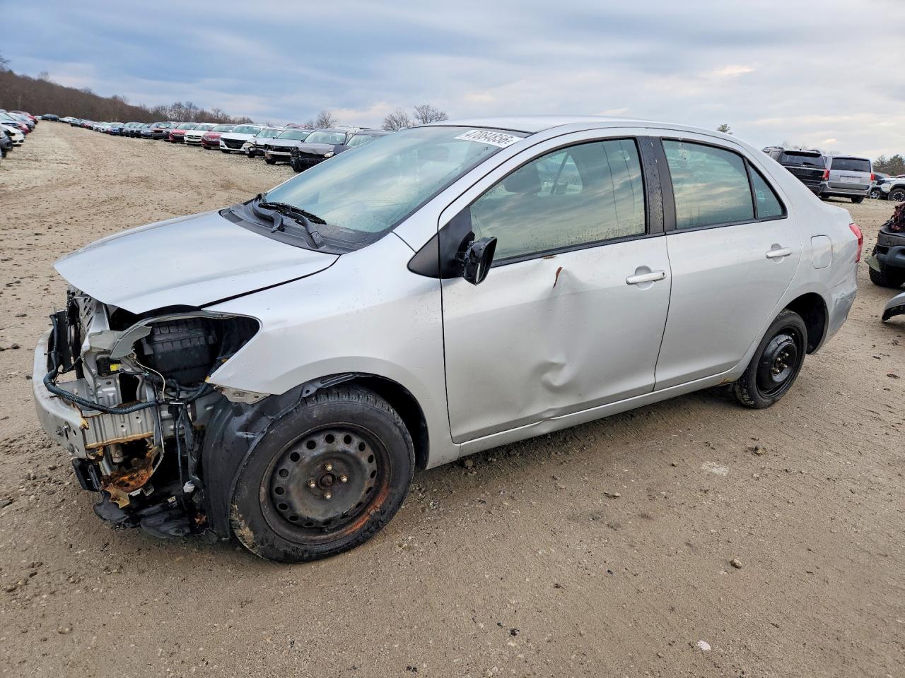 2009 TOYOTA YARIS
