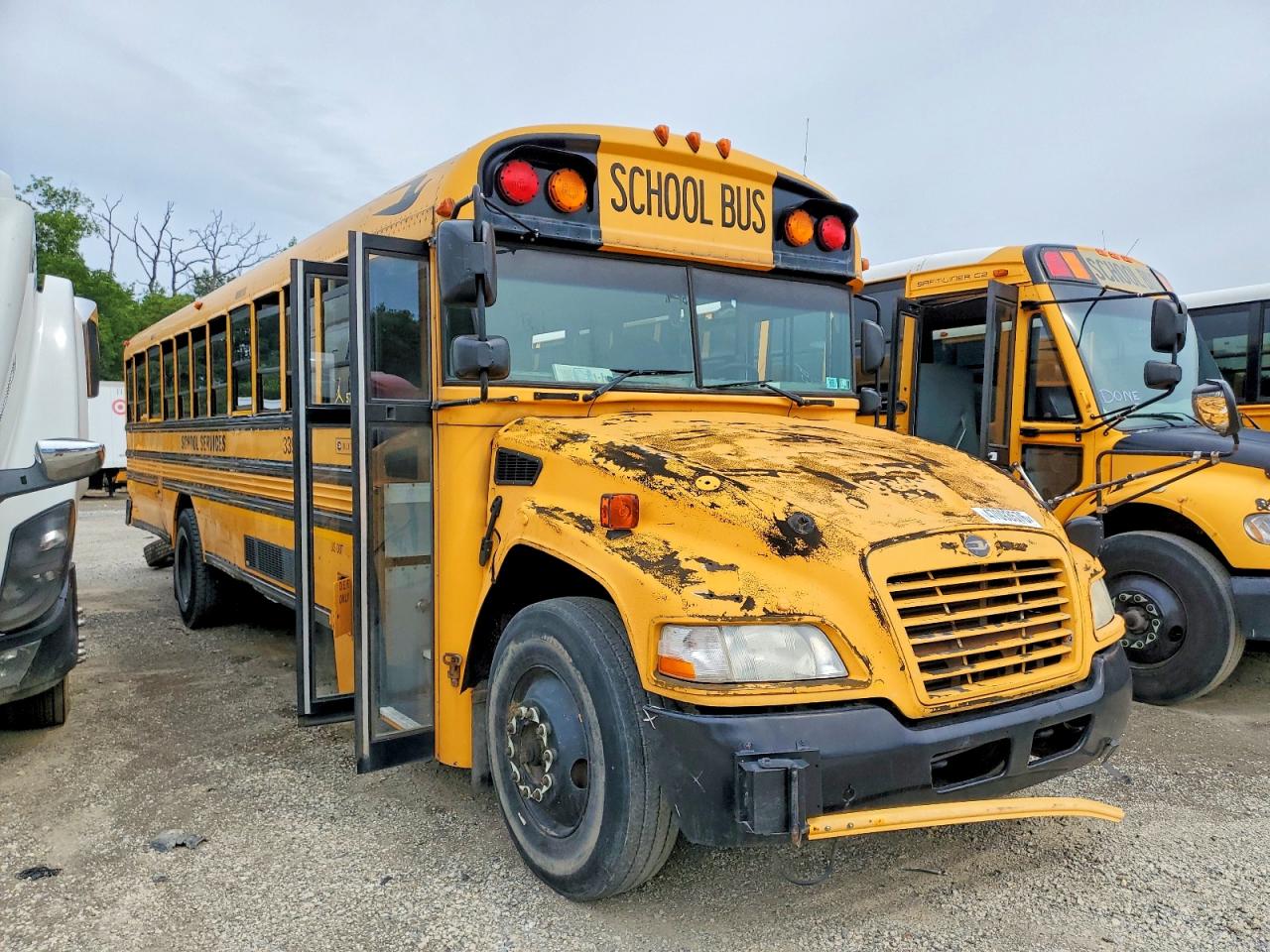 1BAKFCPA4DF294281 · 2013 BLUB SCHOOL BUS