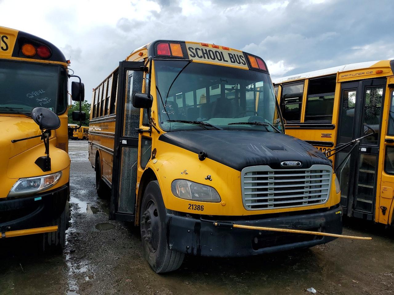 4UZABPDU6CCBP5438 · 2012 THOMAS SAF-T-LINER C2