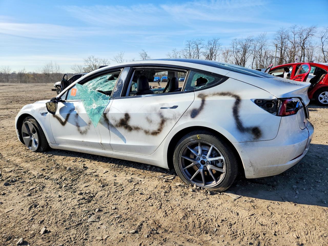 5YJ3E1EA5MF987062 · 2021 TESLA MODEL 3 · 2/12