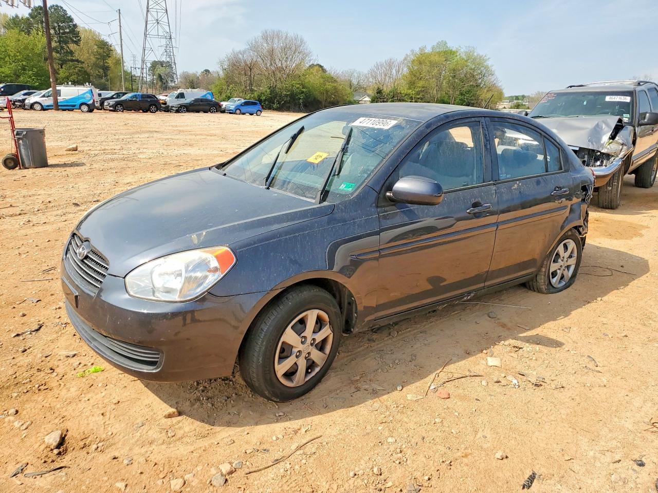KMHCN4AC2BU607930 · 2011 HYUNDAI ACCENT
