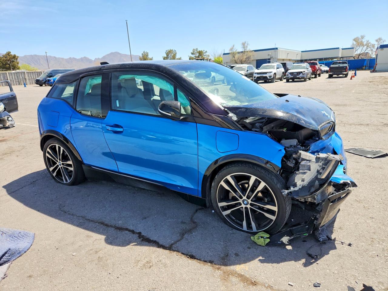 WBY7Z8C51JVB87541 · 2018 BMW I3 · 4/12