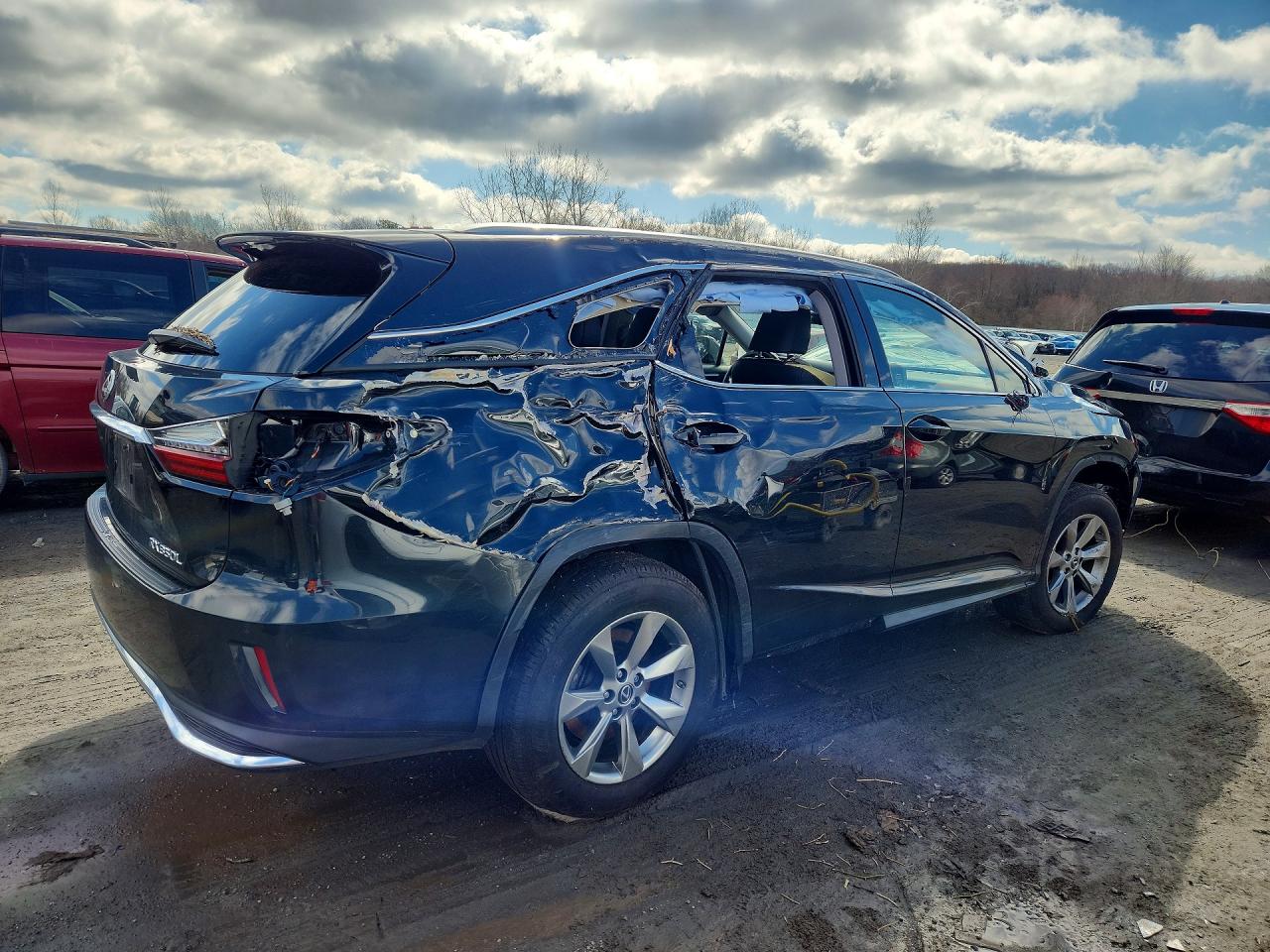 JTJDZKCA8J2005411 · 2018 LEXUS RX 350L · 3/13