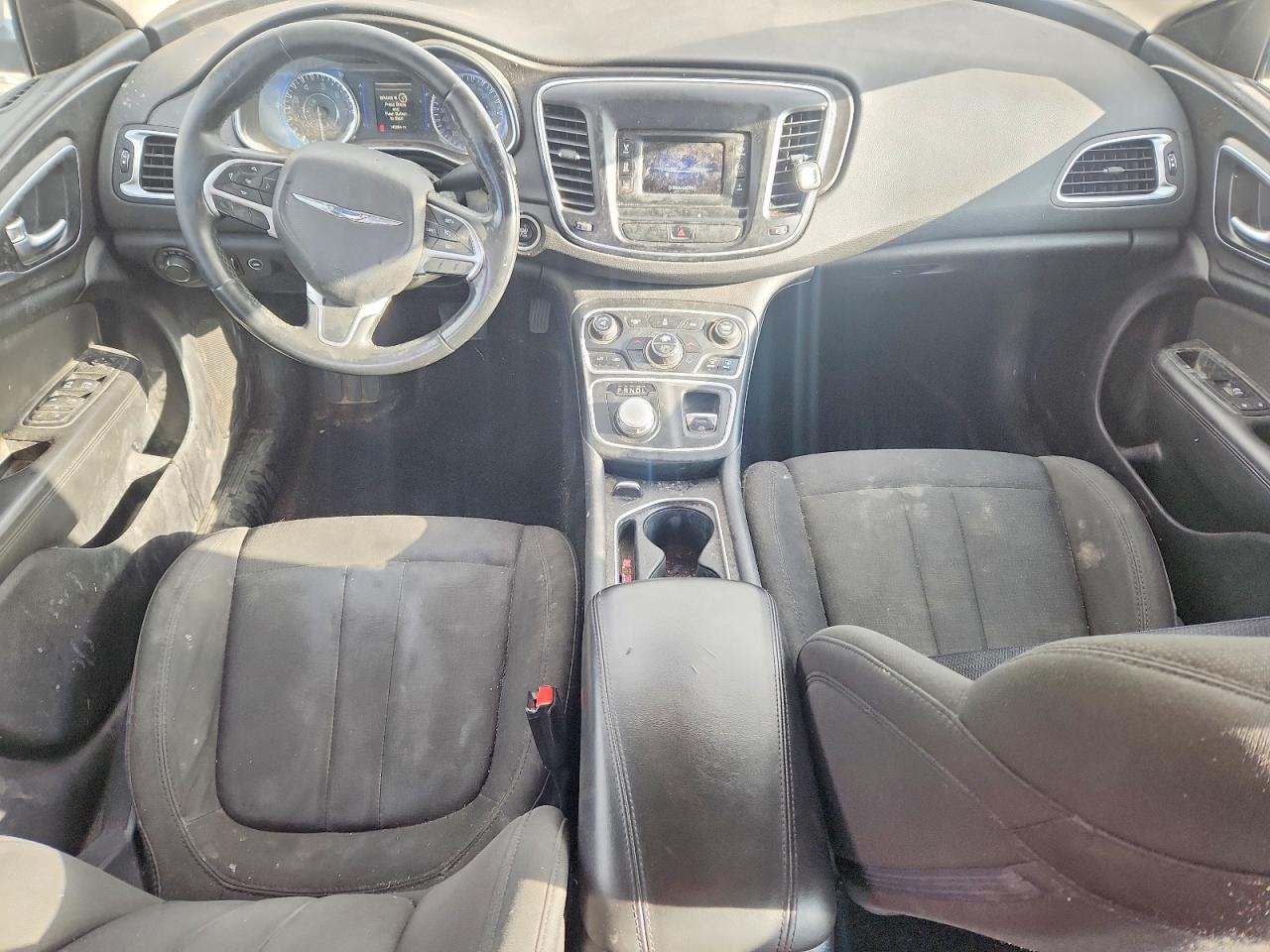1C3CCCAB7GN177667 · 2016 CHRYSLER 200 · 8/13
