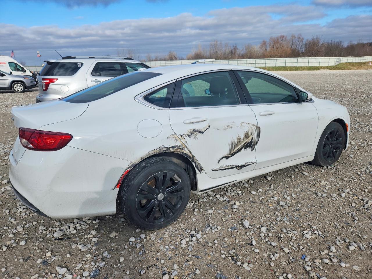1C3CCCAB7GN177667 · 2016 CHRYSLER 200 · 3/13