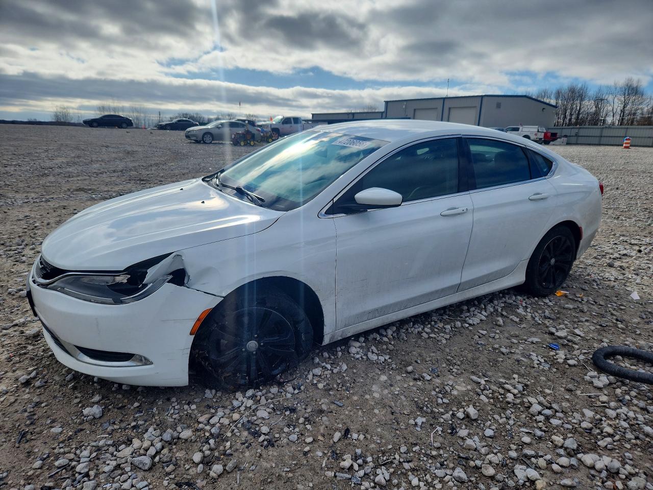 1C3CCCAB7GN177667 · 2016 CHRYSLER 200
