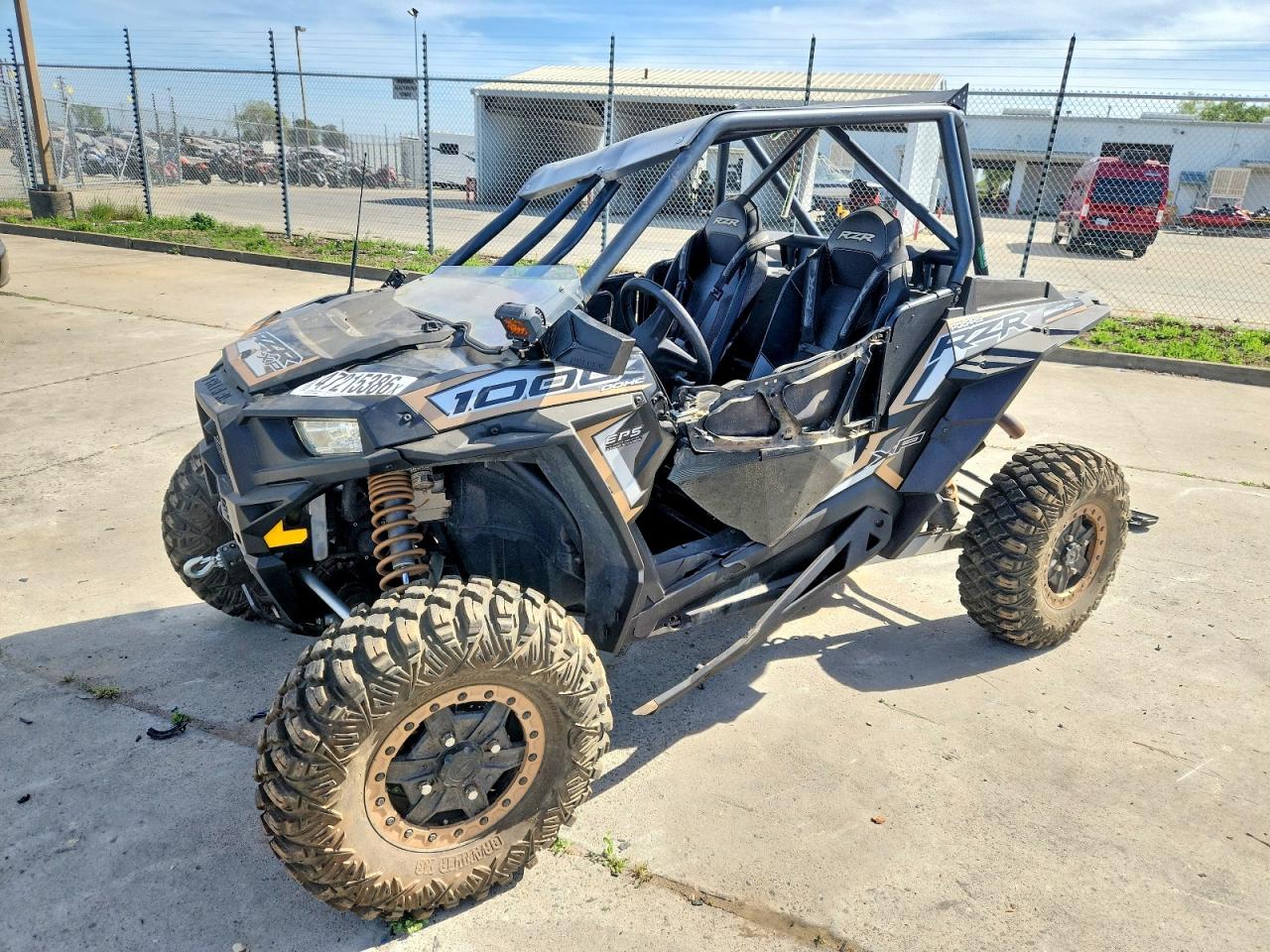 3NSVDR997JF947621 · 2018 POLARIS RZR · 2/10