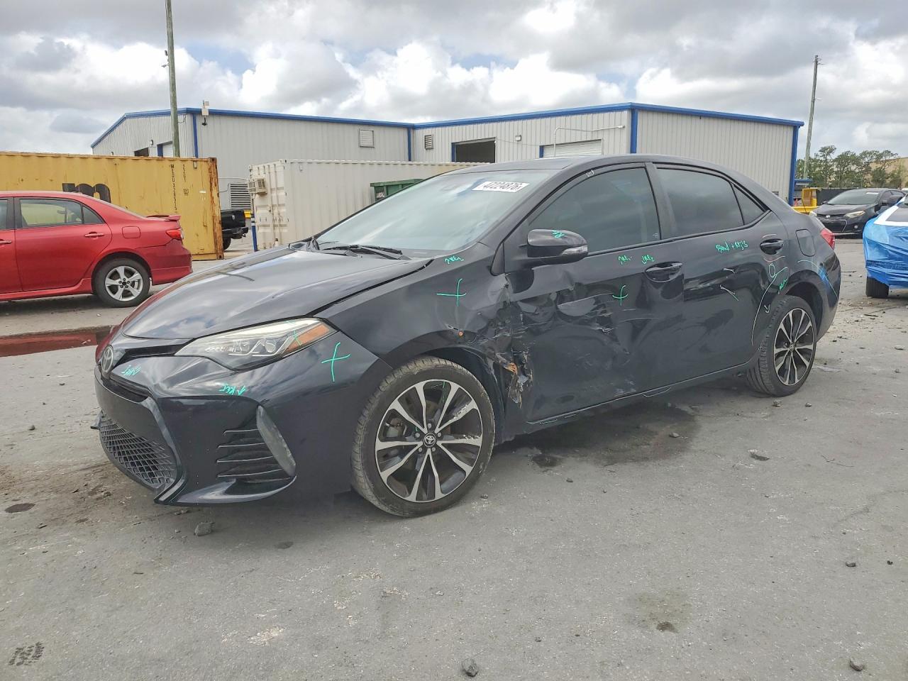5YFBURHE9HP690267 · 2017 TOYOTA COROLLA