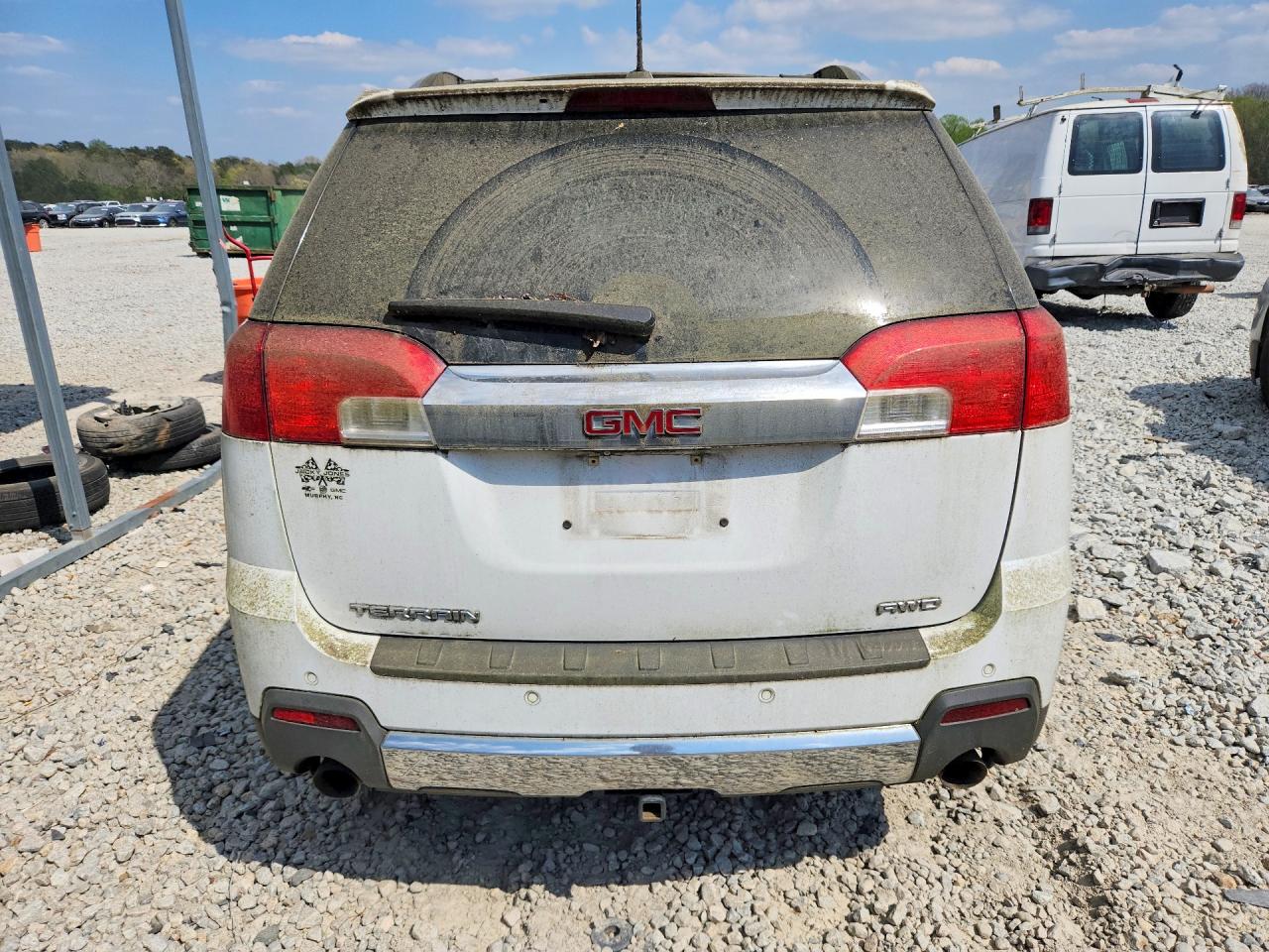 2GKFLYE3XF6236517 · 2015 GMC TERRAIN · 6/13