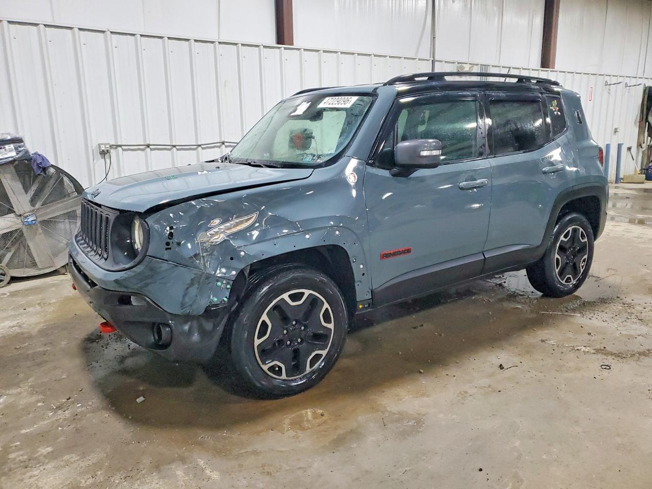 ZACCJBCT0GPE21913 · 2016 JEEP RENEGADE