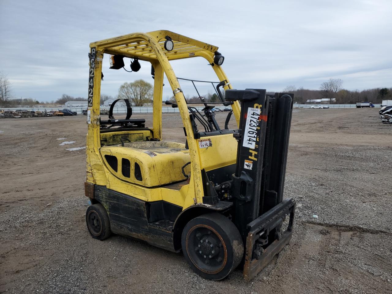 F187V19702J · 2011 HYST FORKLIFT