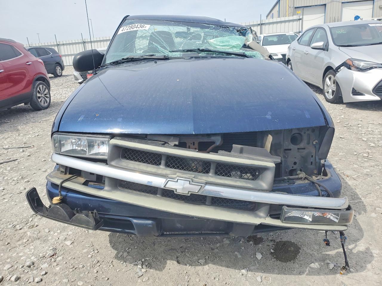 1GCCS14W3Y8161435 · 2000 CHEVROLET S TRUCK · 5/13