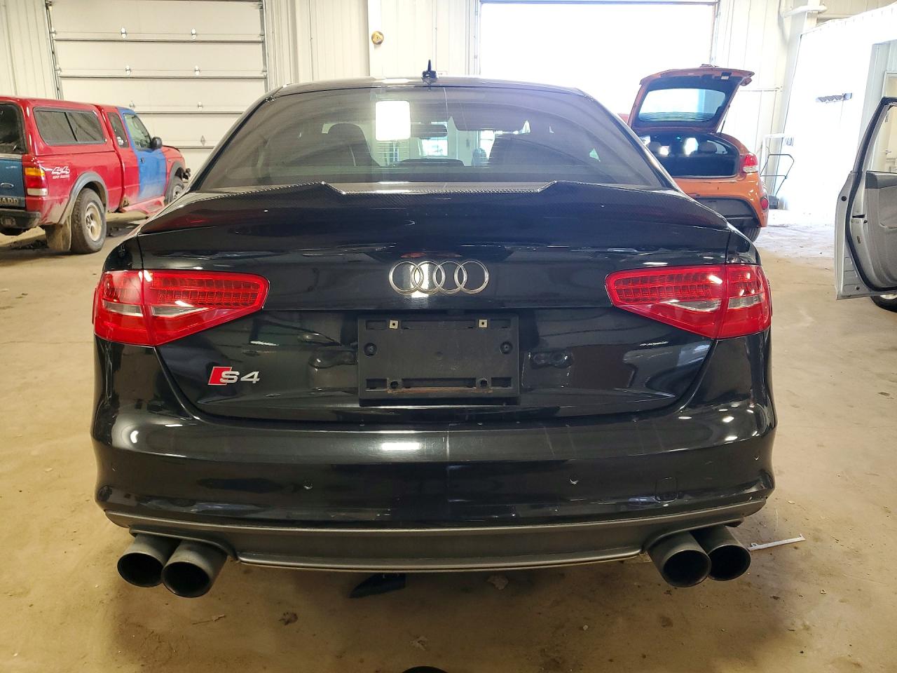 WAUBGAFL5FA097207 · 2015 AUDI S4 · 6/13