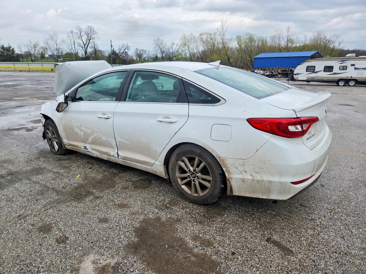5NPE24AF1FH235013 · 2015 HYUNDAI SONATA · 2/12