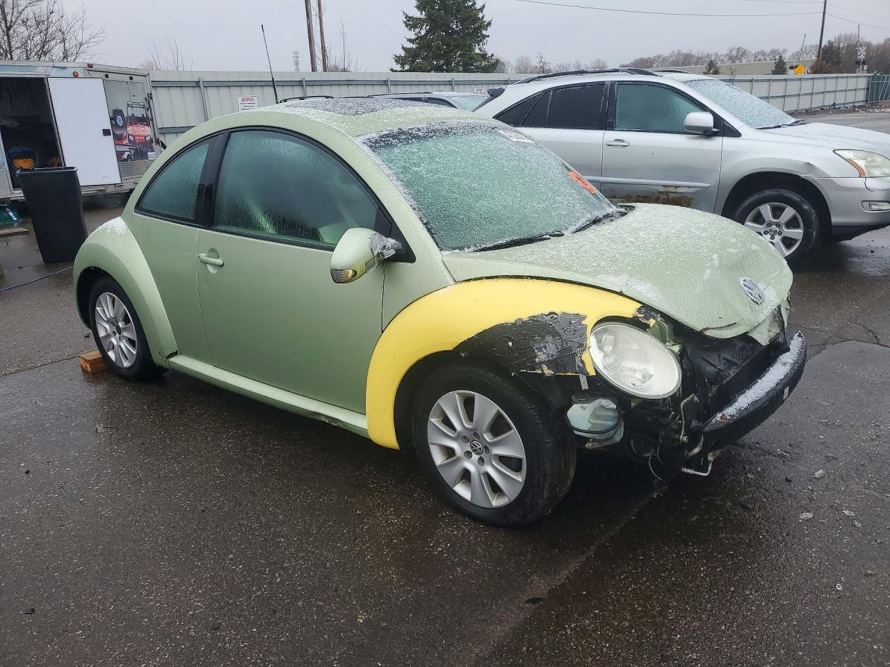 3VWRG31CX8M506406 · 2008 VOLKSWAGEN NEW BEETLE · 4/12