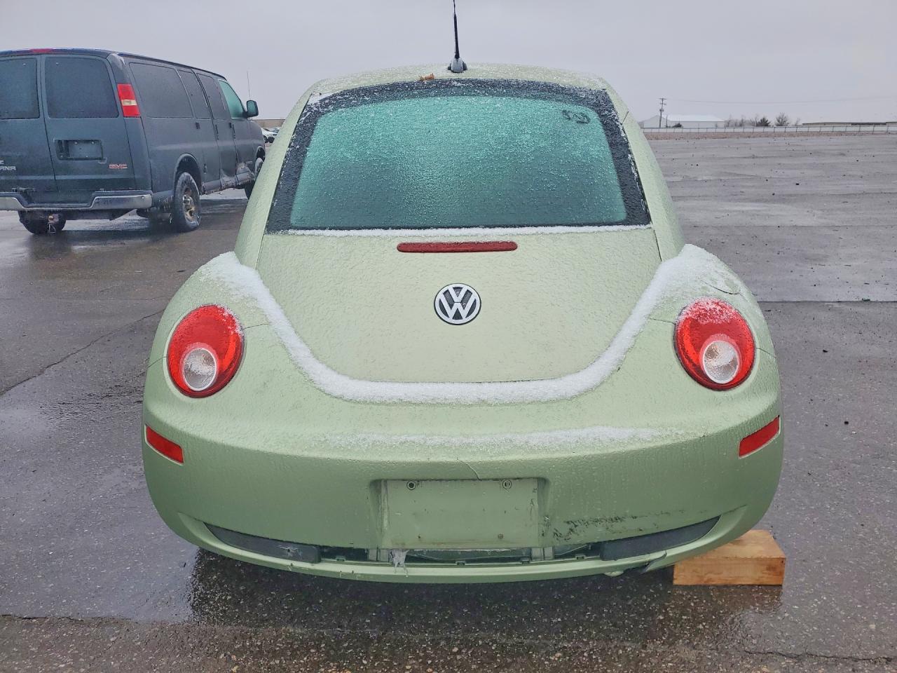 3VWRG31CX8M506406 · 2008 VOLKSWAGEN NEW BEETLE · 6/12