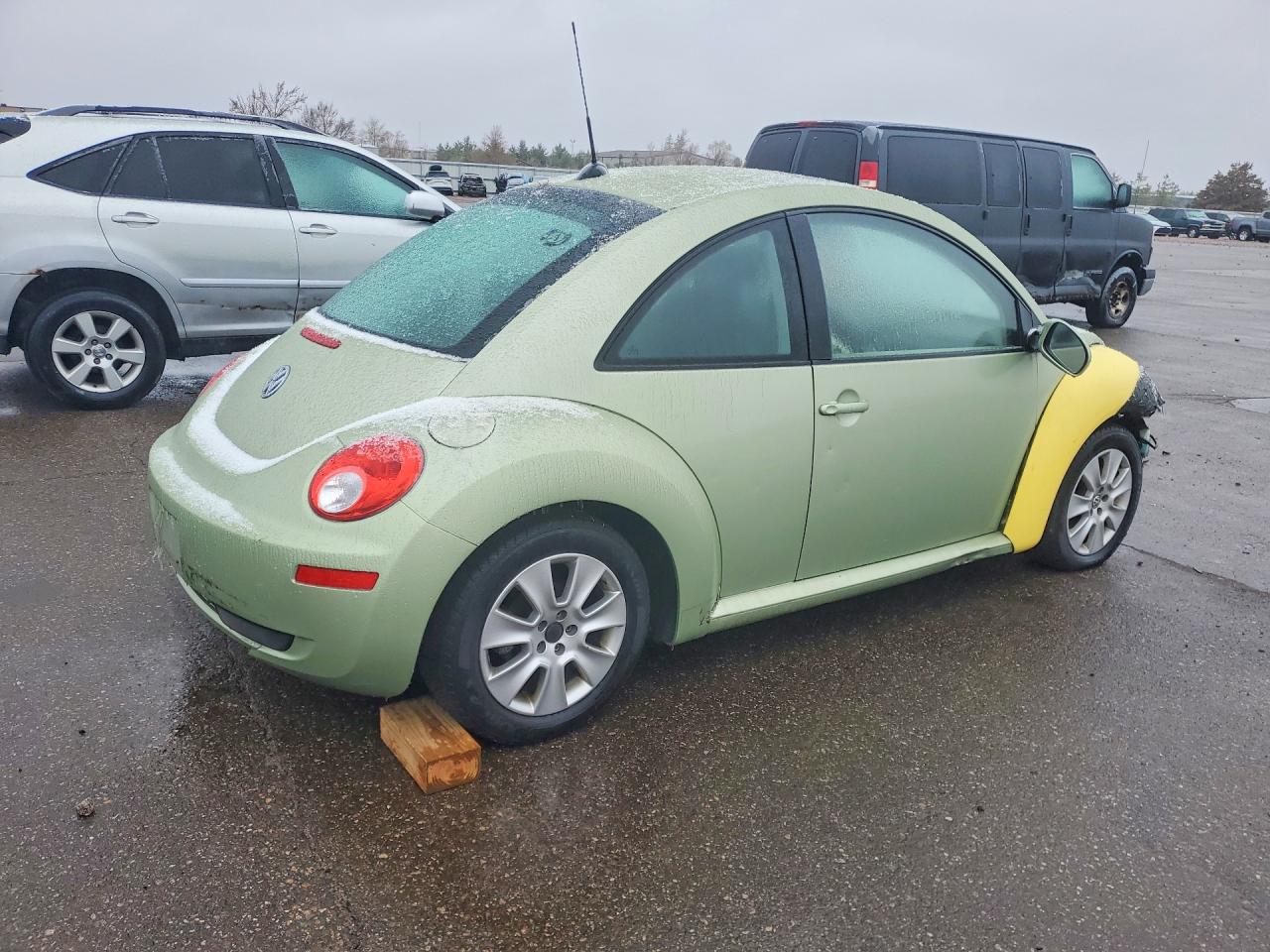 3VWRG31CX8M506406 · 2008 VOLKSWAGEN NEW BEETLE · 3/12