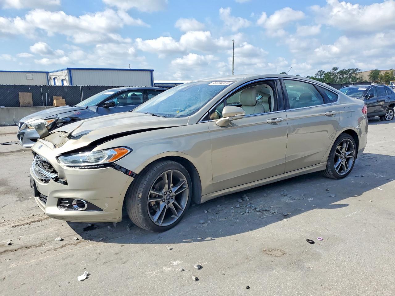3FA6P0K93FR107897 · 2015 FORD FUSION