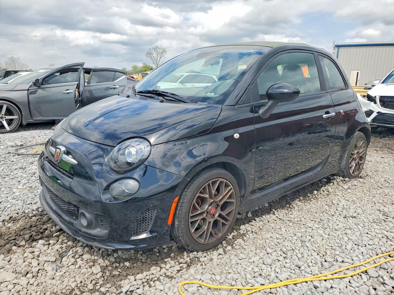 3C3CFFJH0FT580417 · 2015 FIAT 500