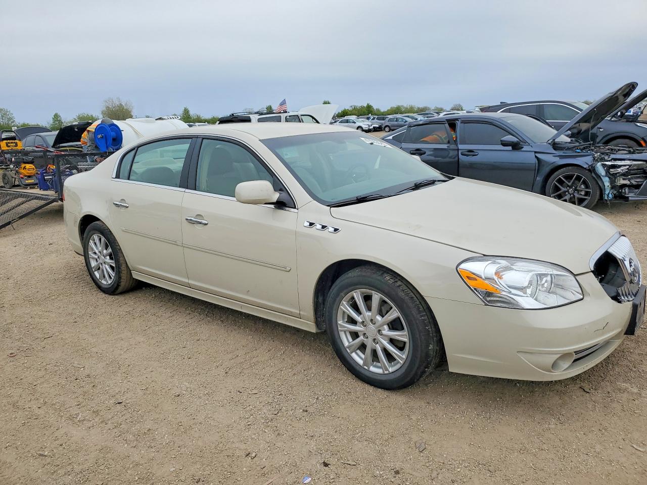 1G4HC5EM6BU150883 · 2011 BUICK LUCERNE · 4/12