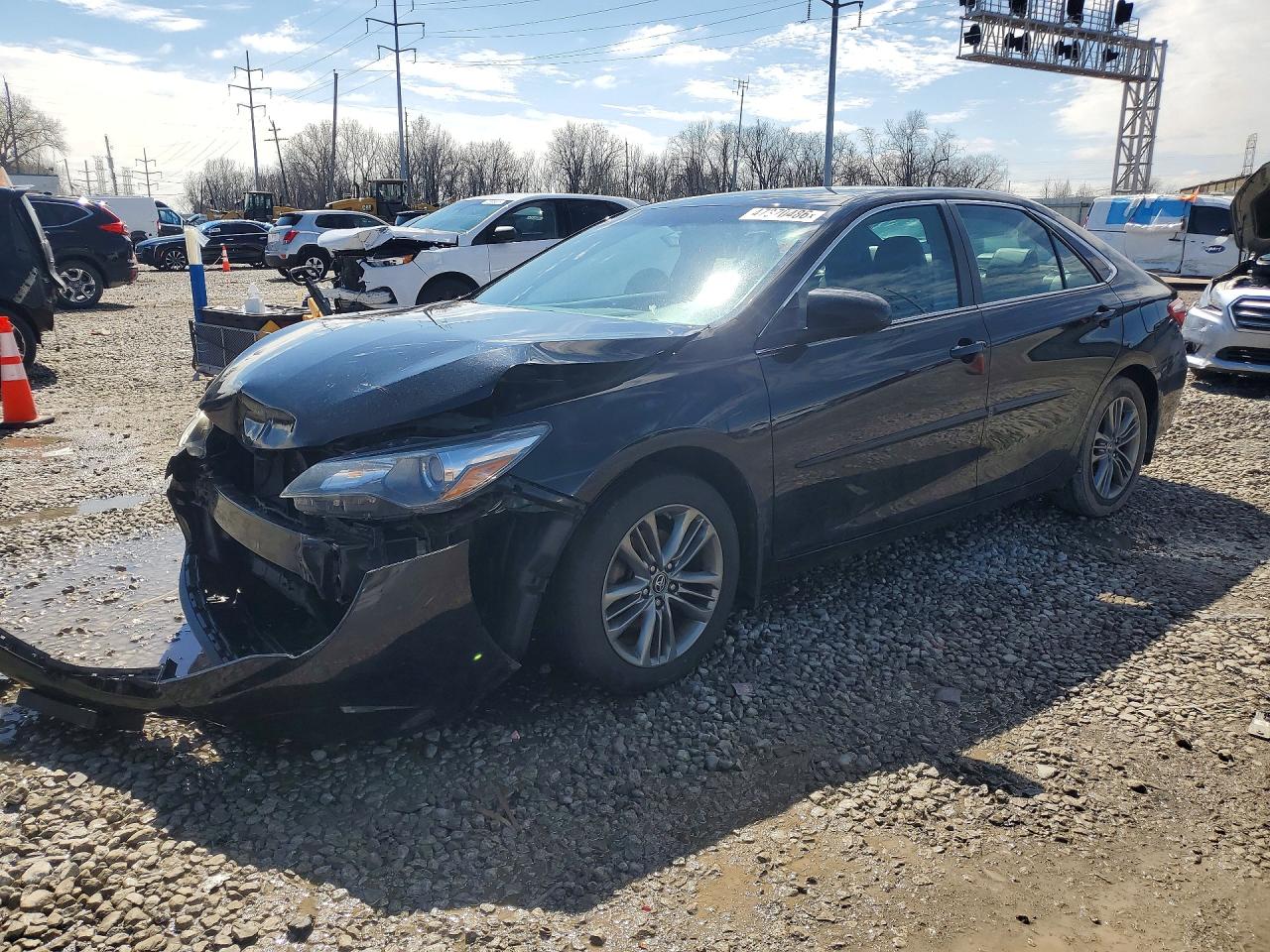 2017 TOYOTA CAMRY