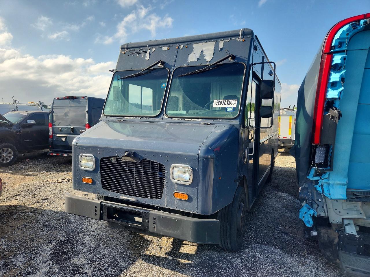 4UZAC2GA6MCMM9303 · 2021 FREIGHTLINER MT45