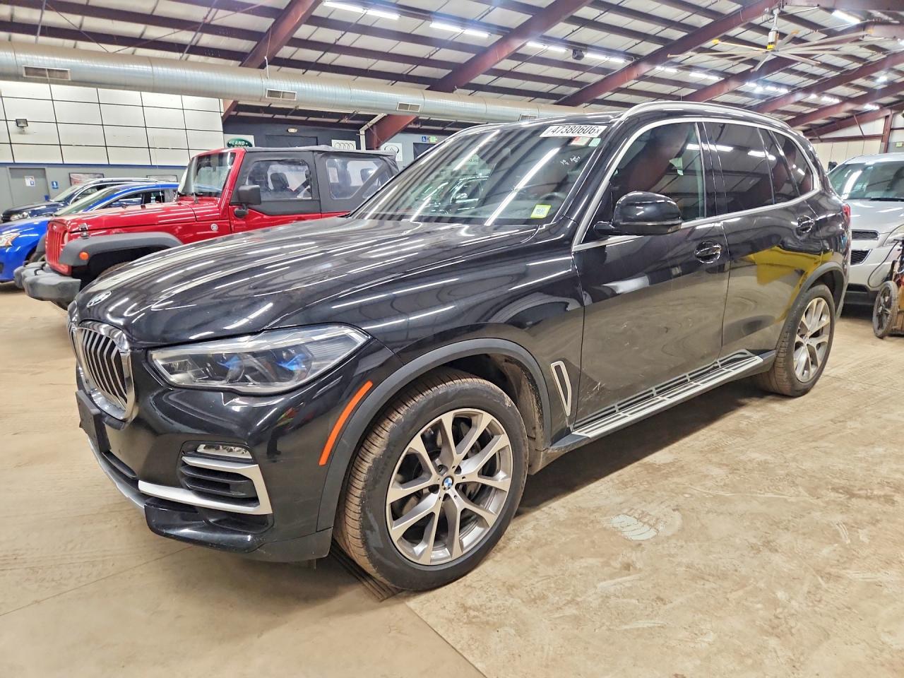 5UXJU2C5XKLN66002 · 2019 BMW X5