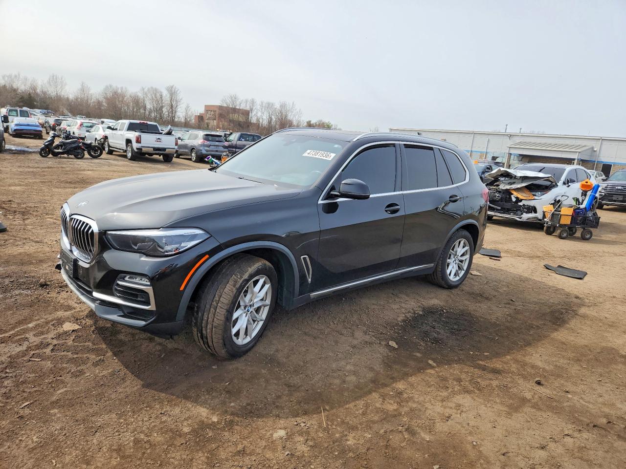 5UXCR6C04M9F76372 · 2021 BMW X5