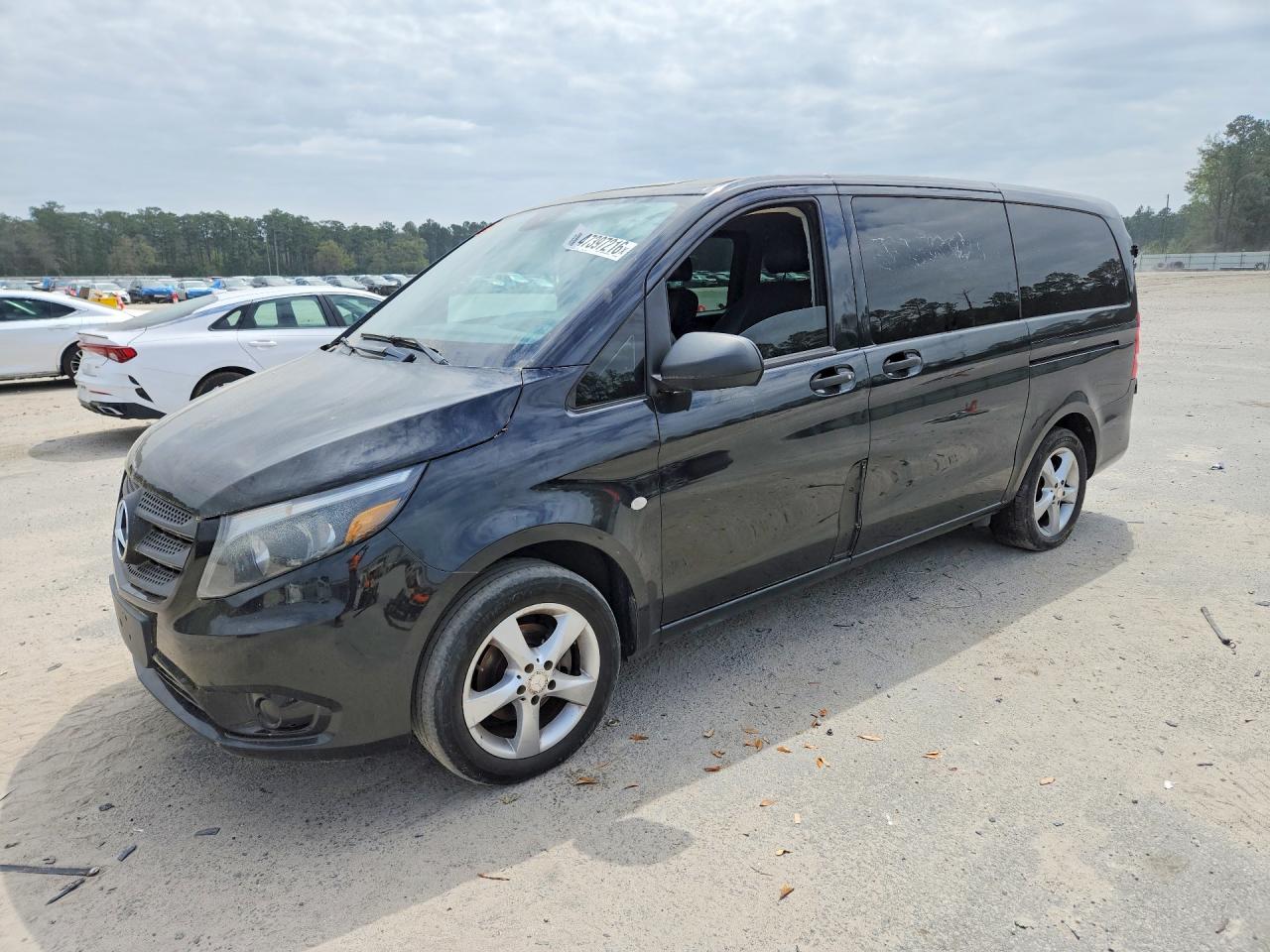 WD4PG2EE6J3348949 · 2018 MERCEDES-BENZ METRIS