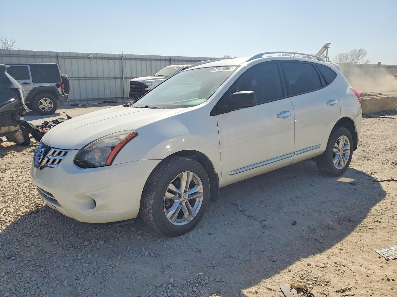 JN8AS5MV2FW760703 · 2015 NISSAN ROGUE SELECT