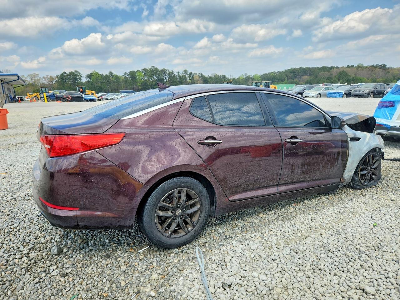 KNAGM4A72B5110394 · 2011 KIA OPTIMA · 3/12