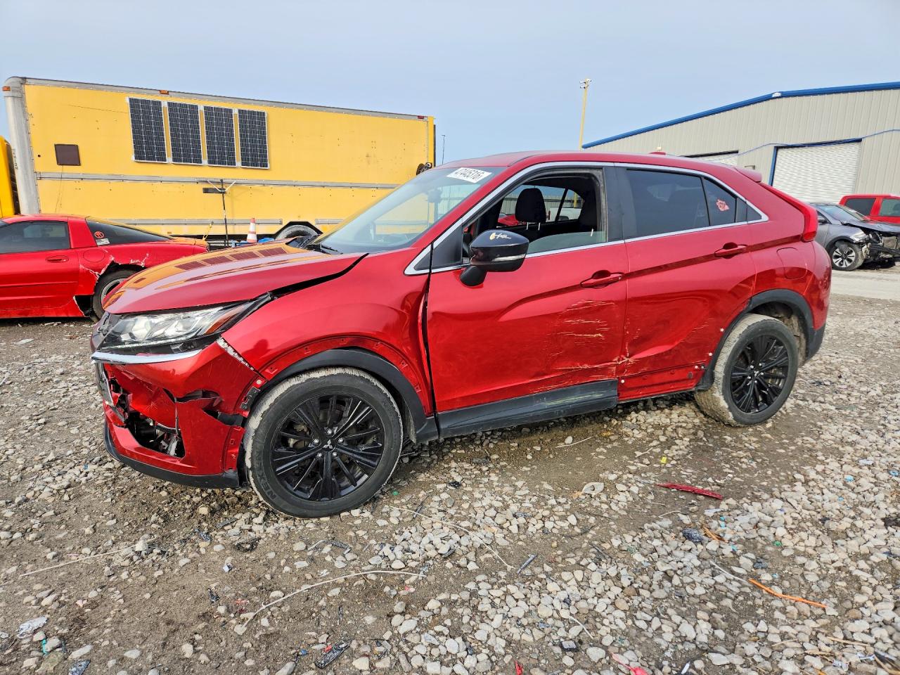 JA4AT4AA6JZ067610 · 2018 MITSUBISHI ECLIPSE CROSS