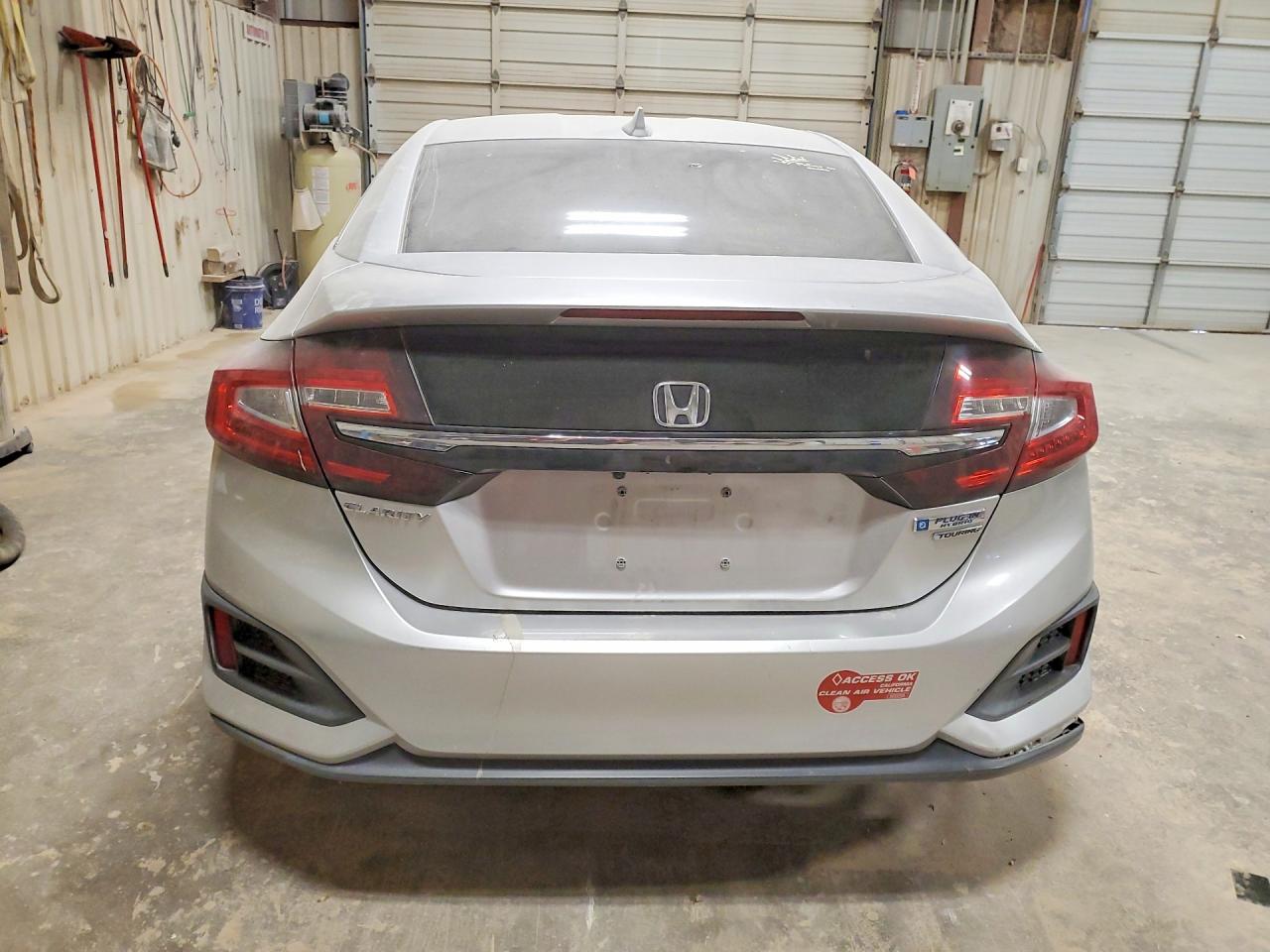 JHMZC5F33JC001672 · 2018 HONDA CLARITY · 6/12