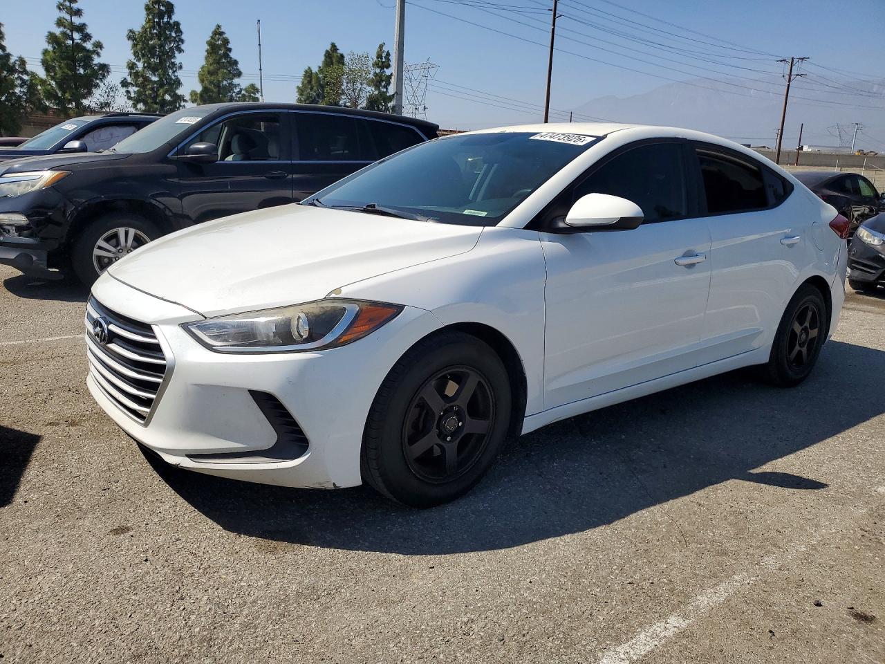 5NPD74LF4HH085069 · 2017 HYUNDAI ELANTRA