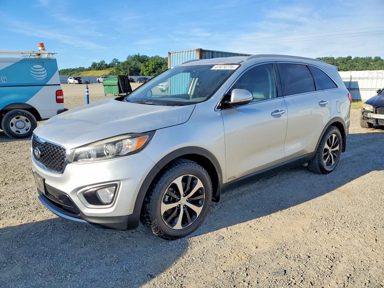 5XYPHDA11GG030800 · 2016 KIA SORENTO
