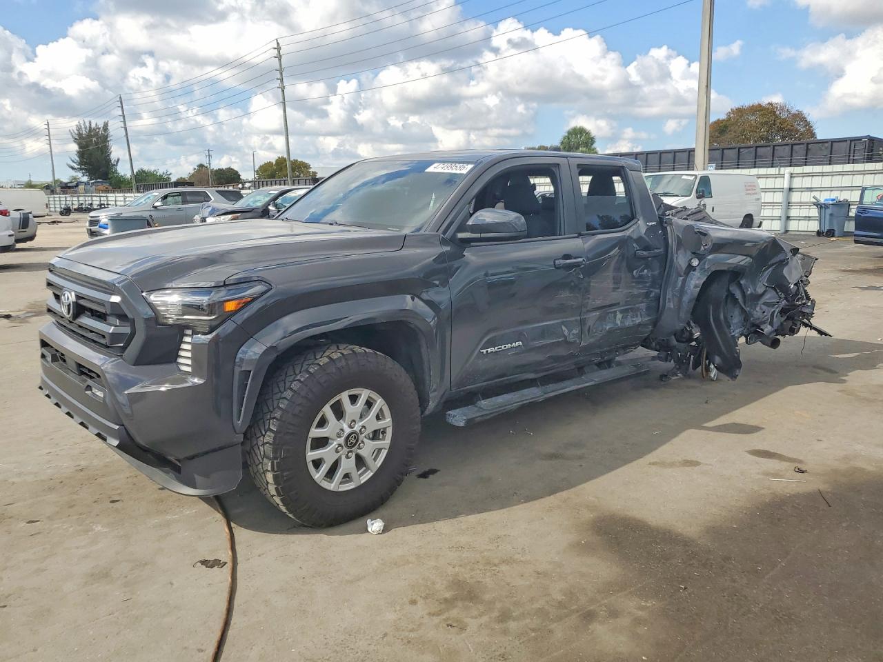 3TMKB5FNXRM017899 · 2024 TOYOTA TACOMA