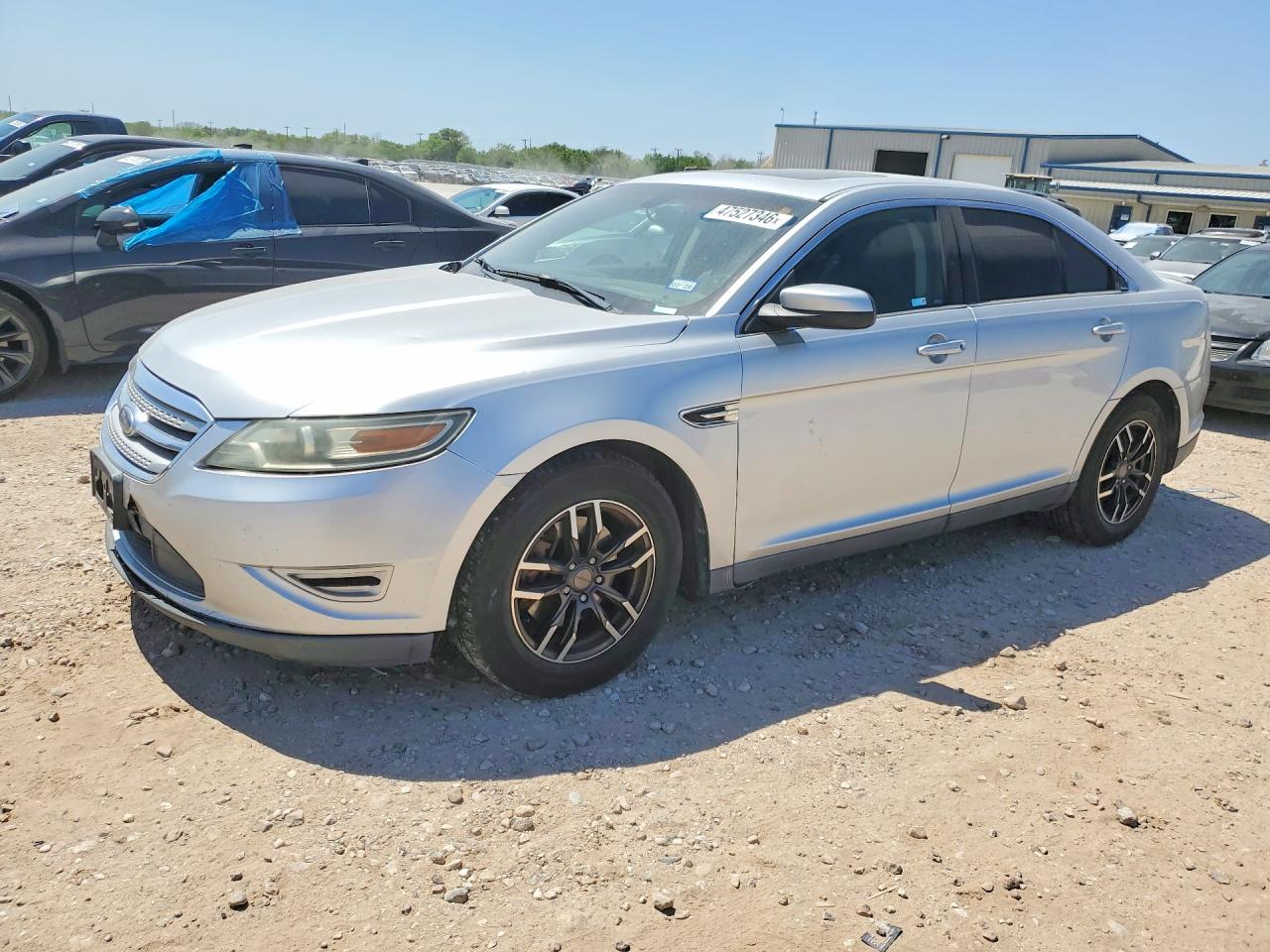 1FAHP2KT5AG118075 · 2010 FORD TAURUS