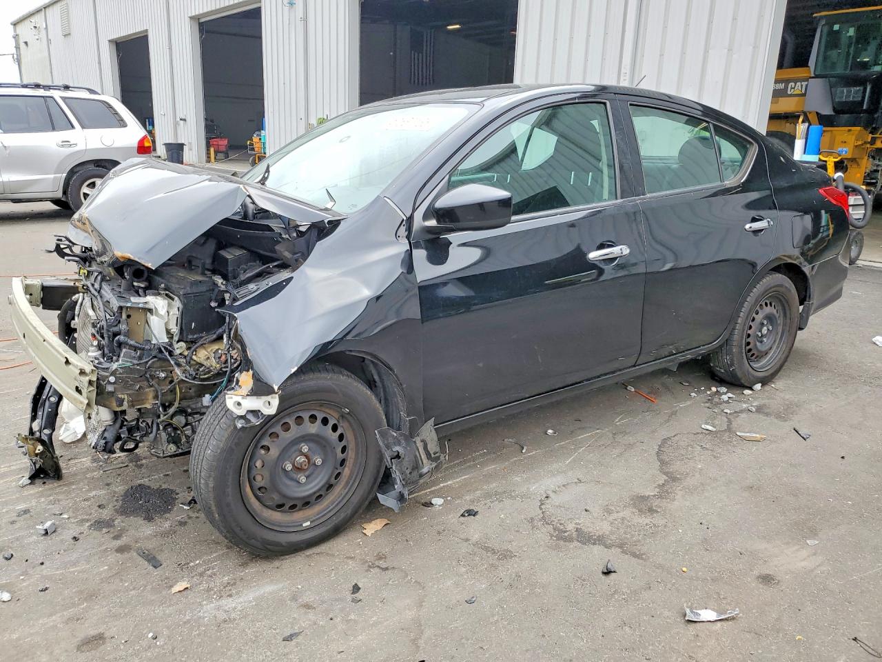 3N1CN7AP9KL829659 · 2019 NISSAN VERSA