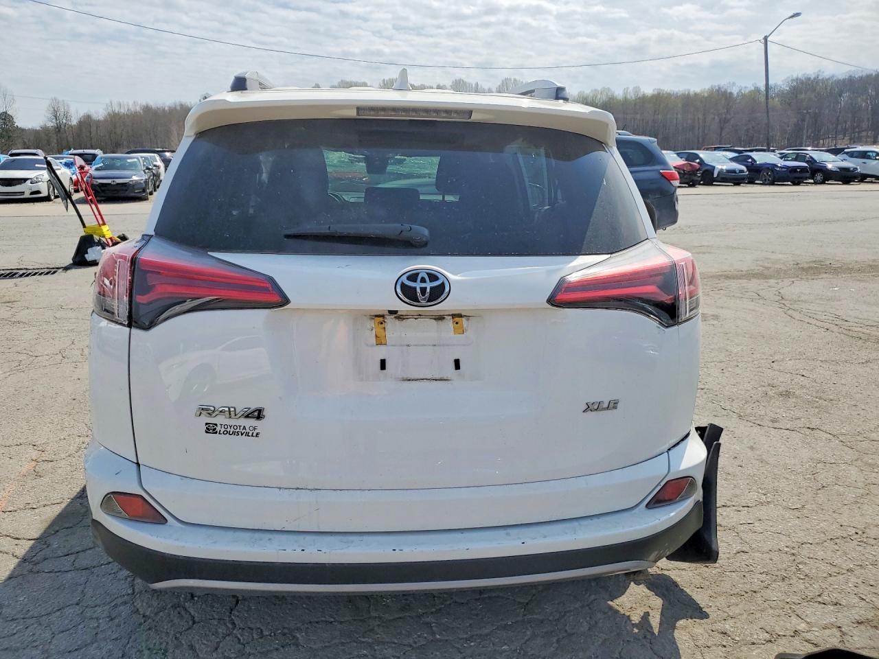 2T3WFREV1HW405342 · 2017 TOYOTA RAV4 · 6/14