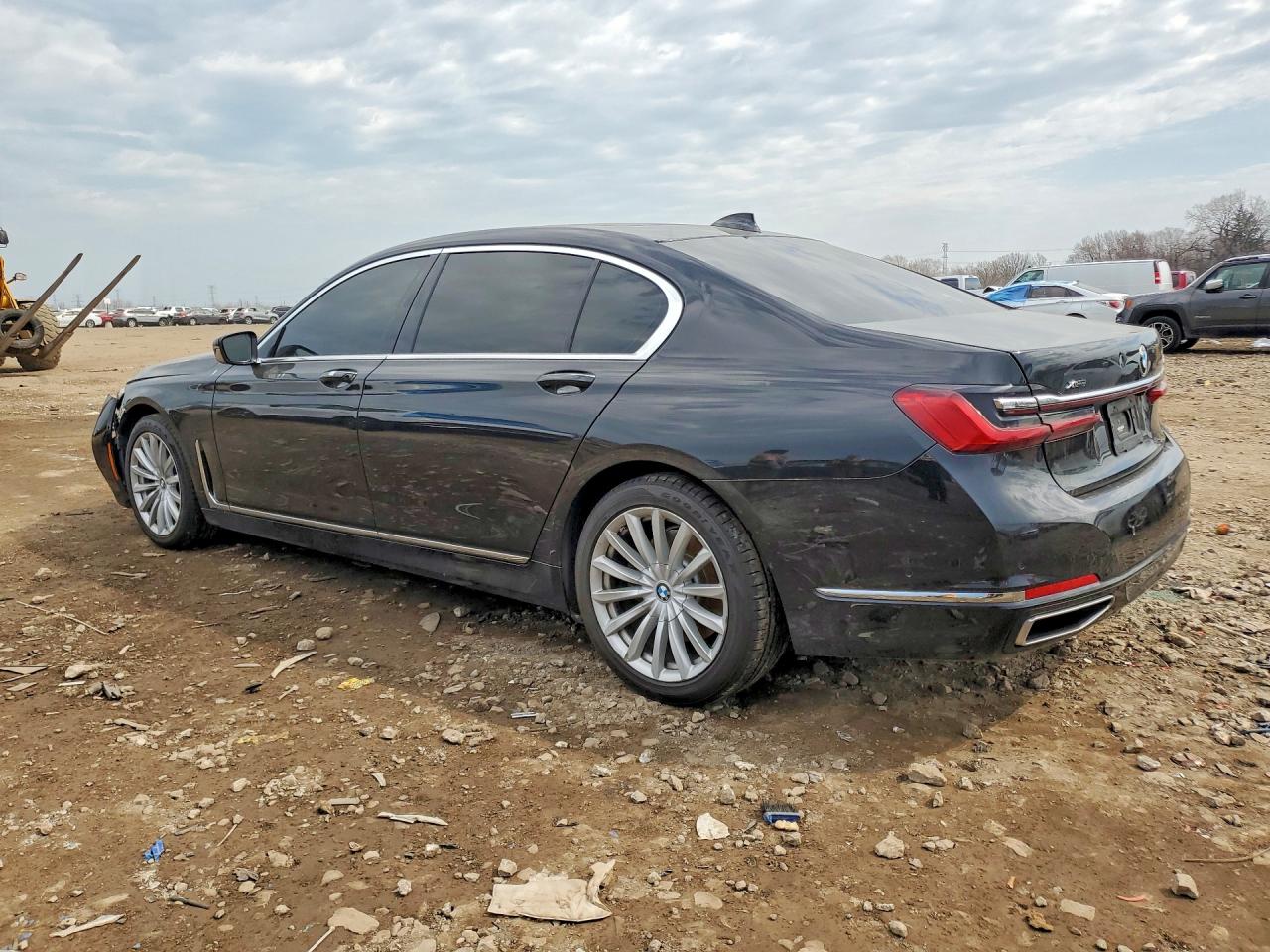 WBA7T4C05NCH98171 · 2022 BMW 740LI · 2/12