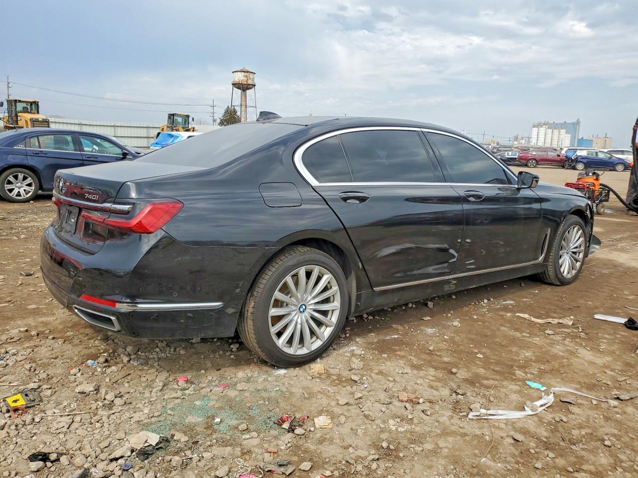 WBA7T4C05NCH98171 · 2022 BMW 740LI · 3/12