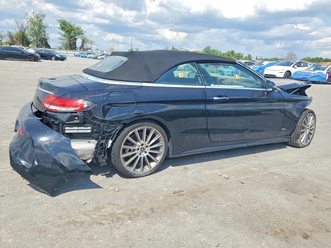WDDWK8DB8KF781838 · 2019 MERCEDES-BENZ C · 3/12