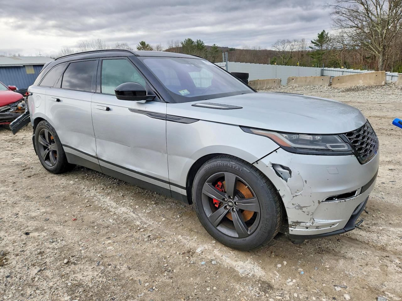SALYB2RV3JA743649 · 2018 LAND ROVER RANGE ROVER VELAR · 4/13