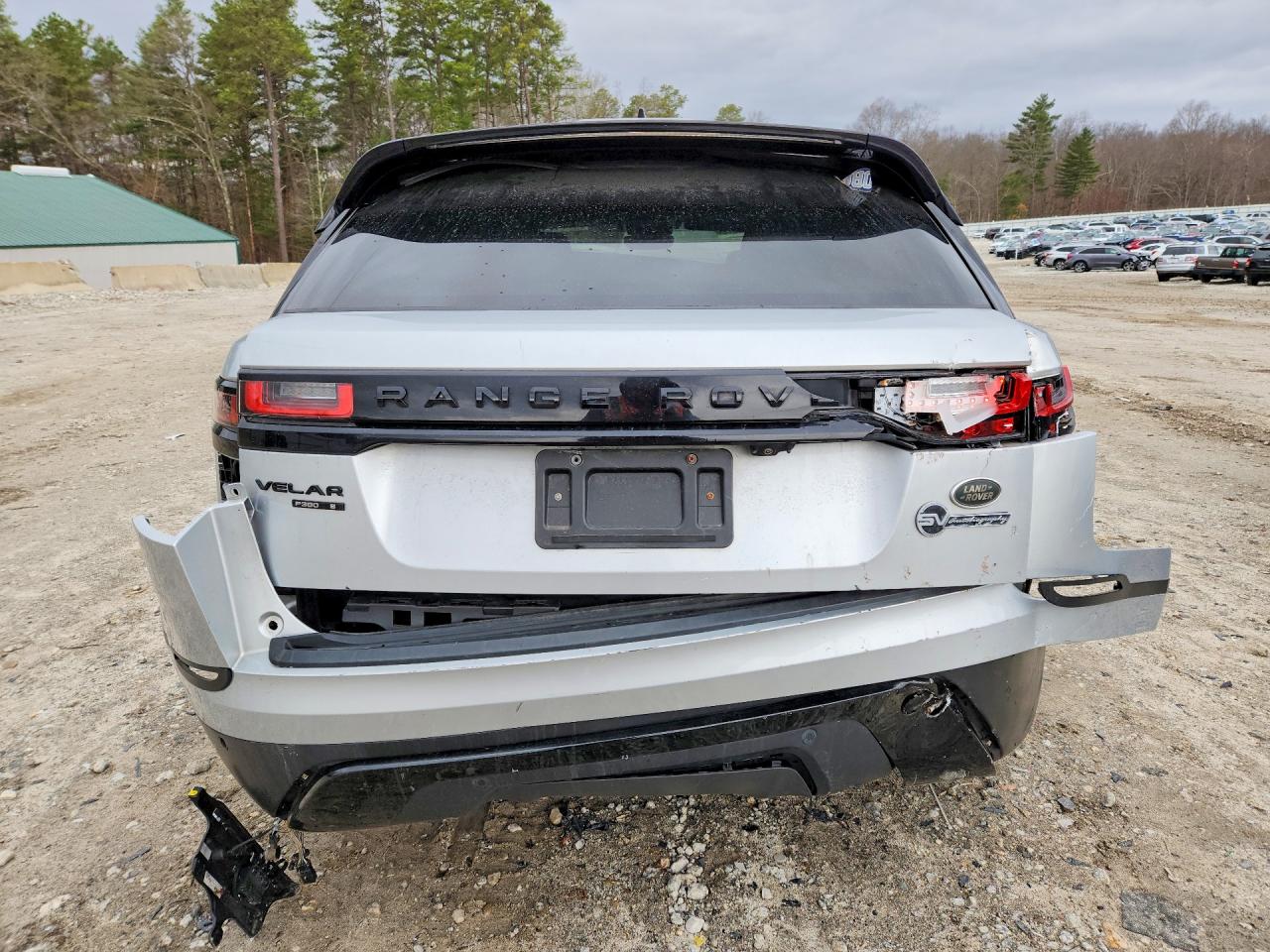 SALYB2RV3JA743649 · 2018 LAND ROVER RANGE ROVER VELAR · 6/13