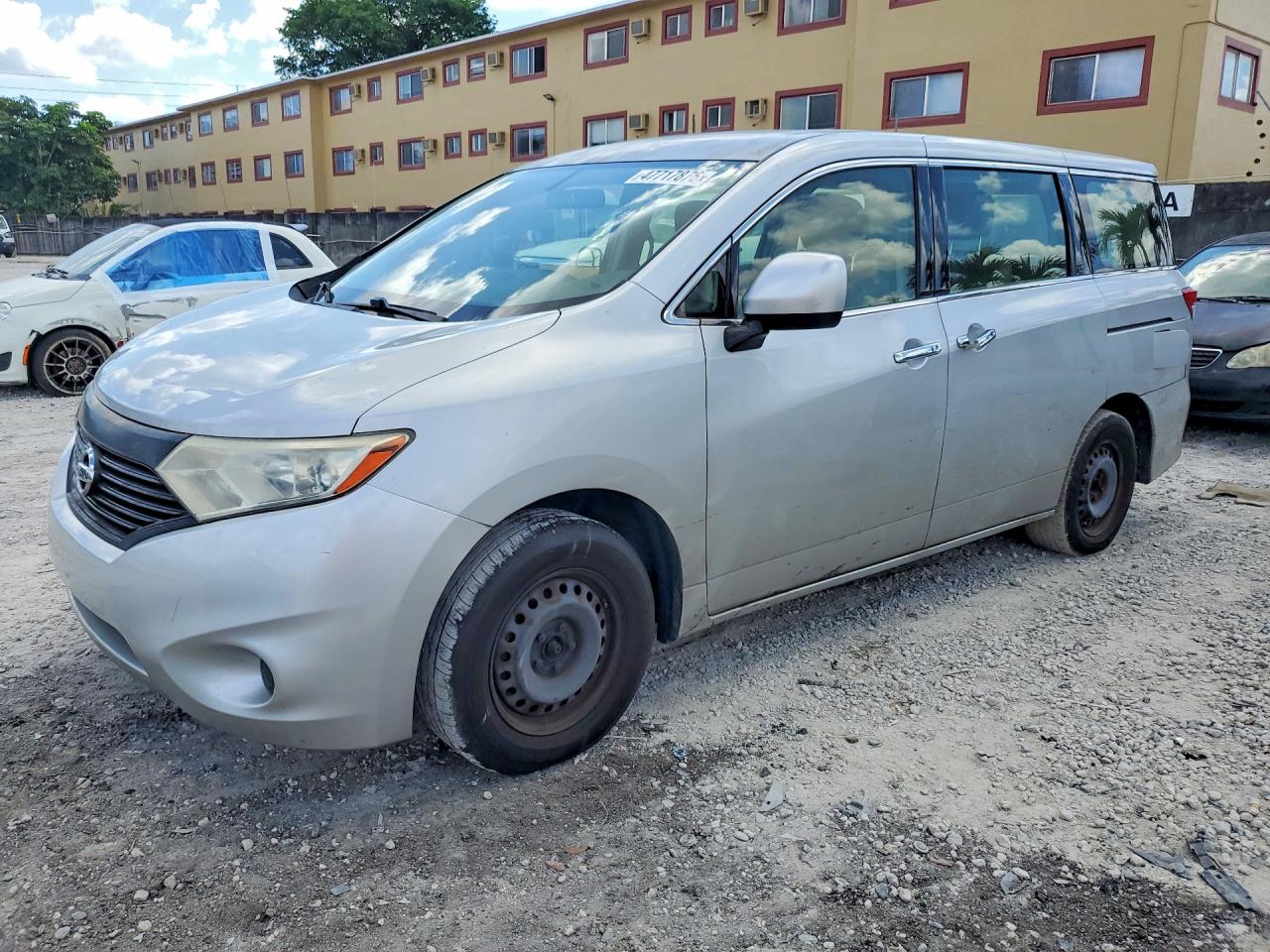 JN8AE2KP1G9152200 · 2016 NISSAN QUEST