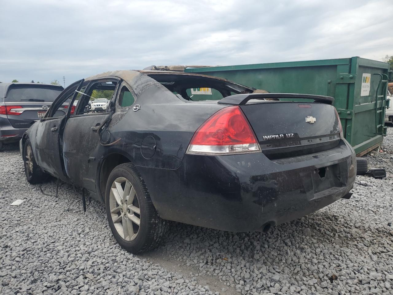 2G1WU583289175712 · 2008 CHEVROLET IMPALA · 2/11