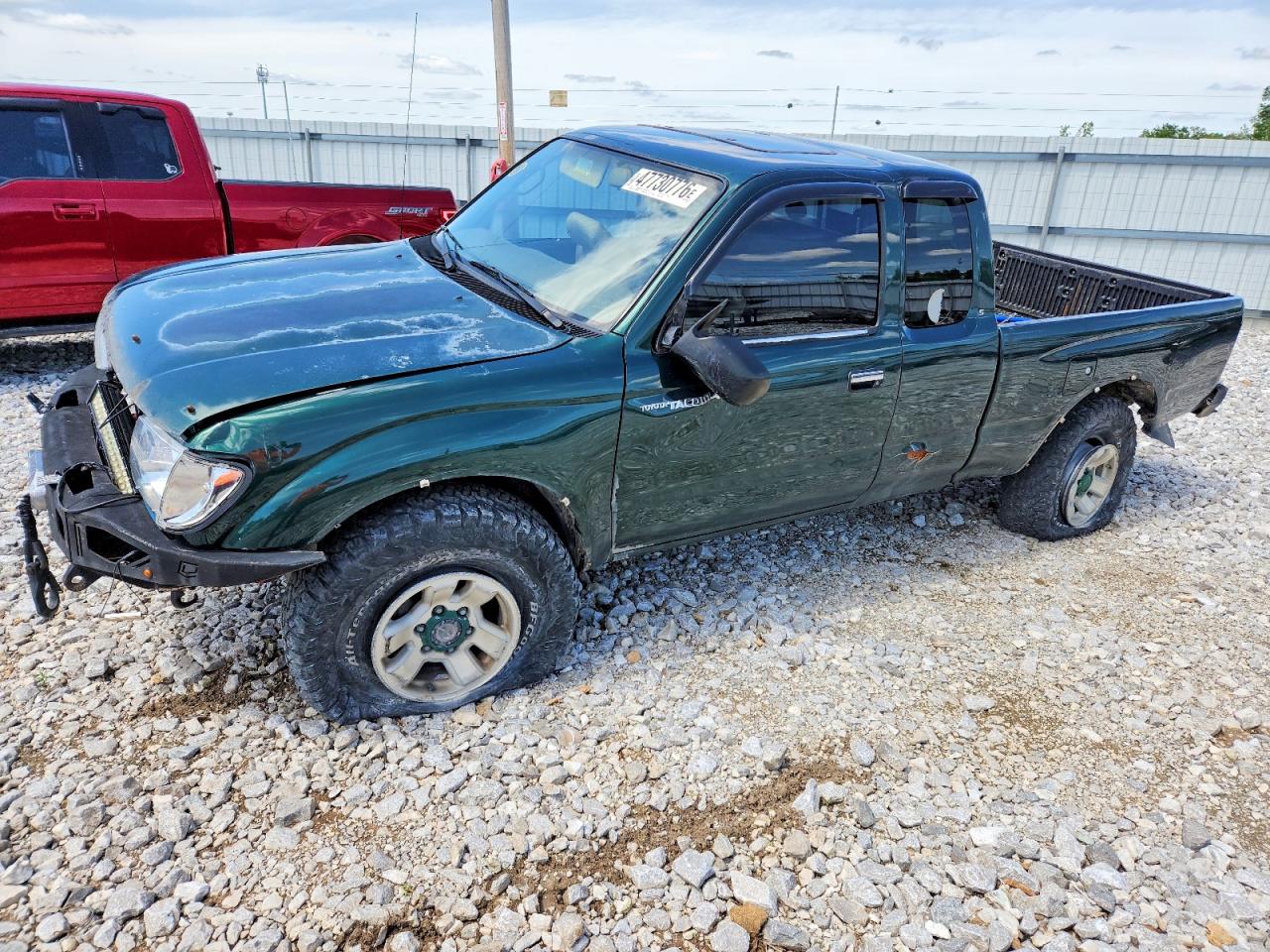 4TAWN72N1YZ655137 · 2000 TOYOTA TACOMA