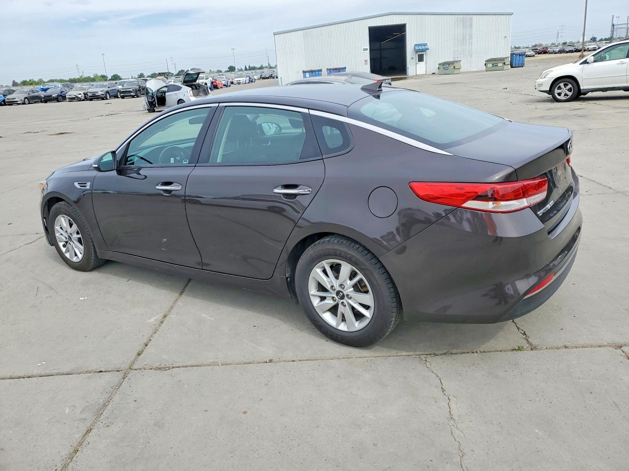 KNAGT4L30J5238841 · 2018 KIA OPTIMA · 2/12