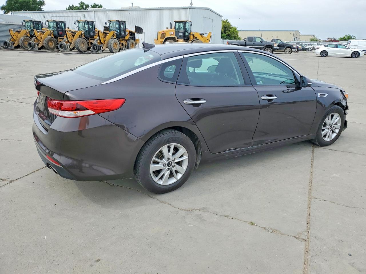 KNAGT4L30J5238841 · 2018 KIA OPTIMA · 3/12