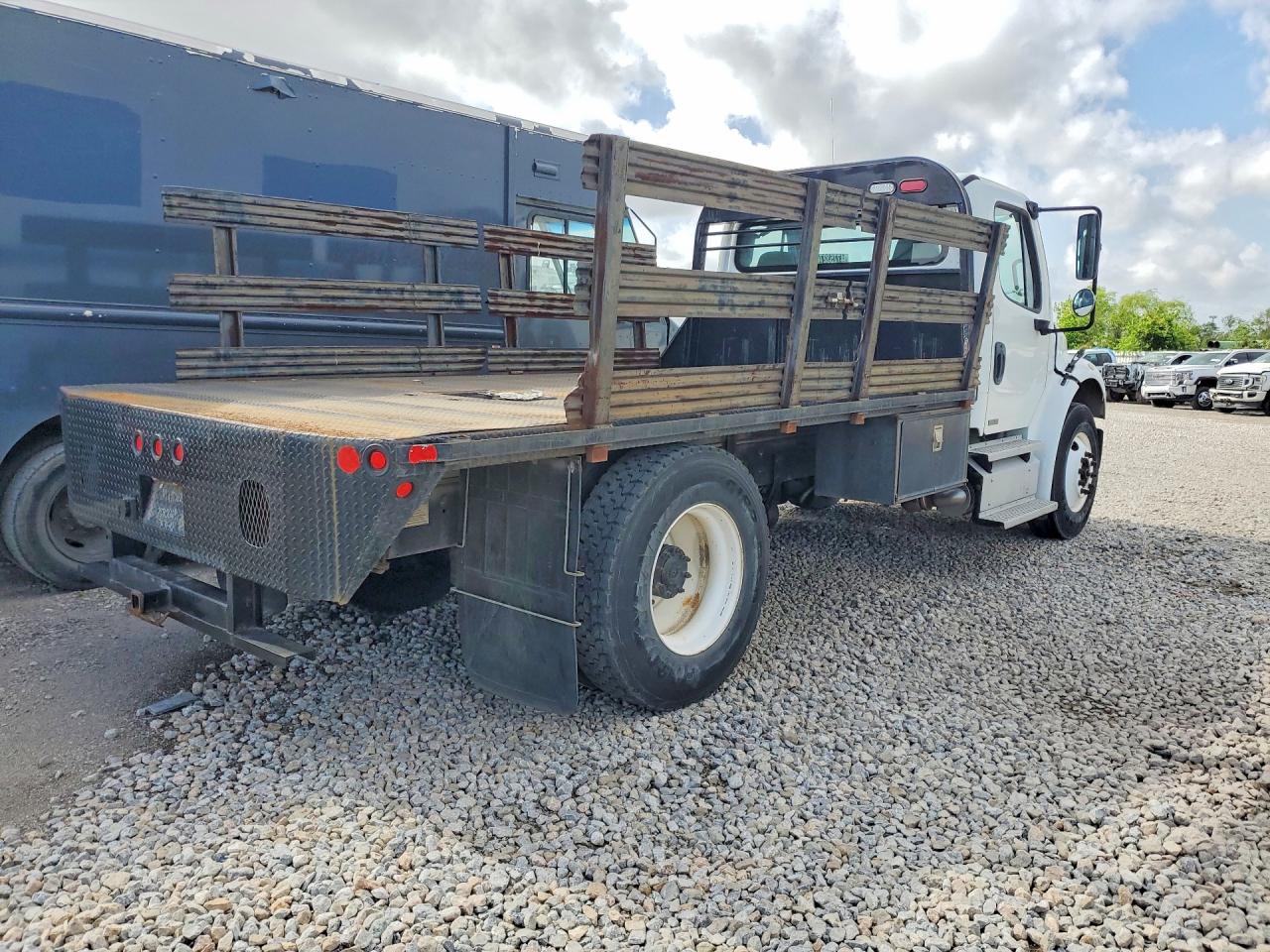 1FVACWDT3CDBD8926 · 2012 FREIGHTLINER HEAVY DUTY TRUCKS · 3/12